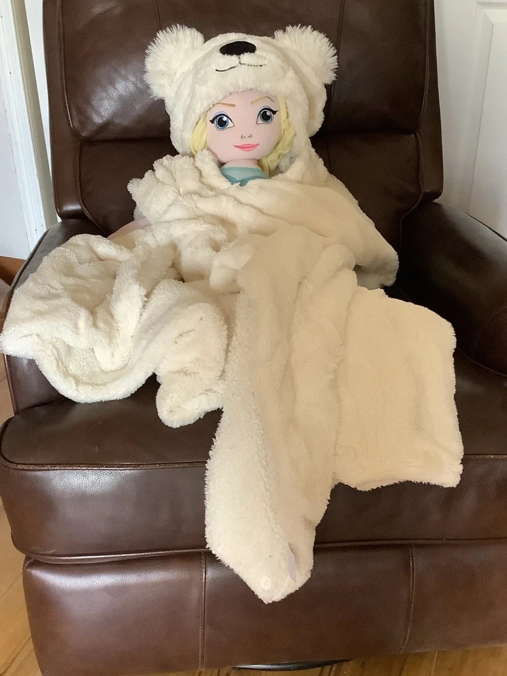 Plush Cream Bear Hooded Throw Blanket - Cozy Faux Fur